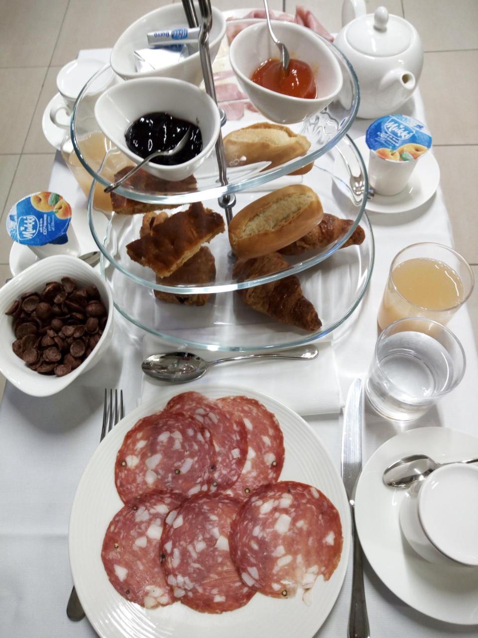 Buonamico Wine Resort Монтекарло Экстерьер фото